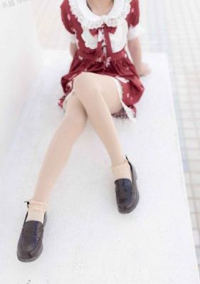 电影女虐